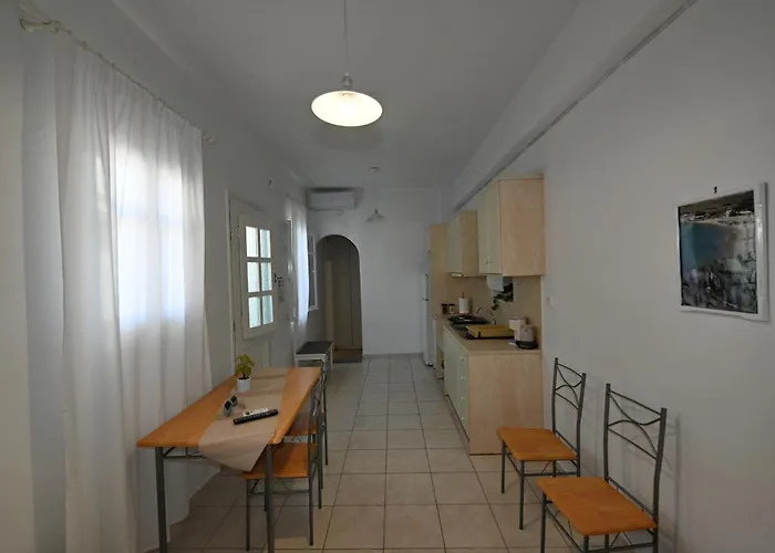 Marina's Appartement Tínos